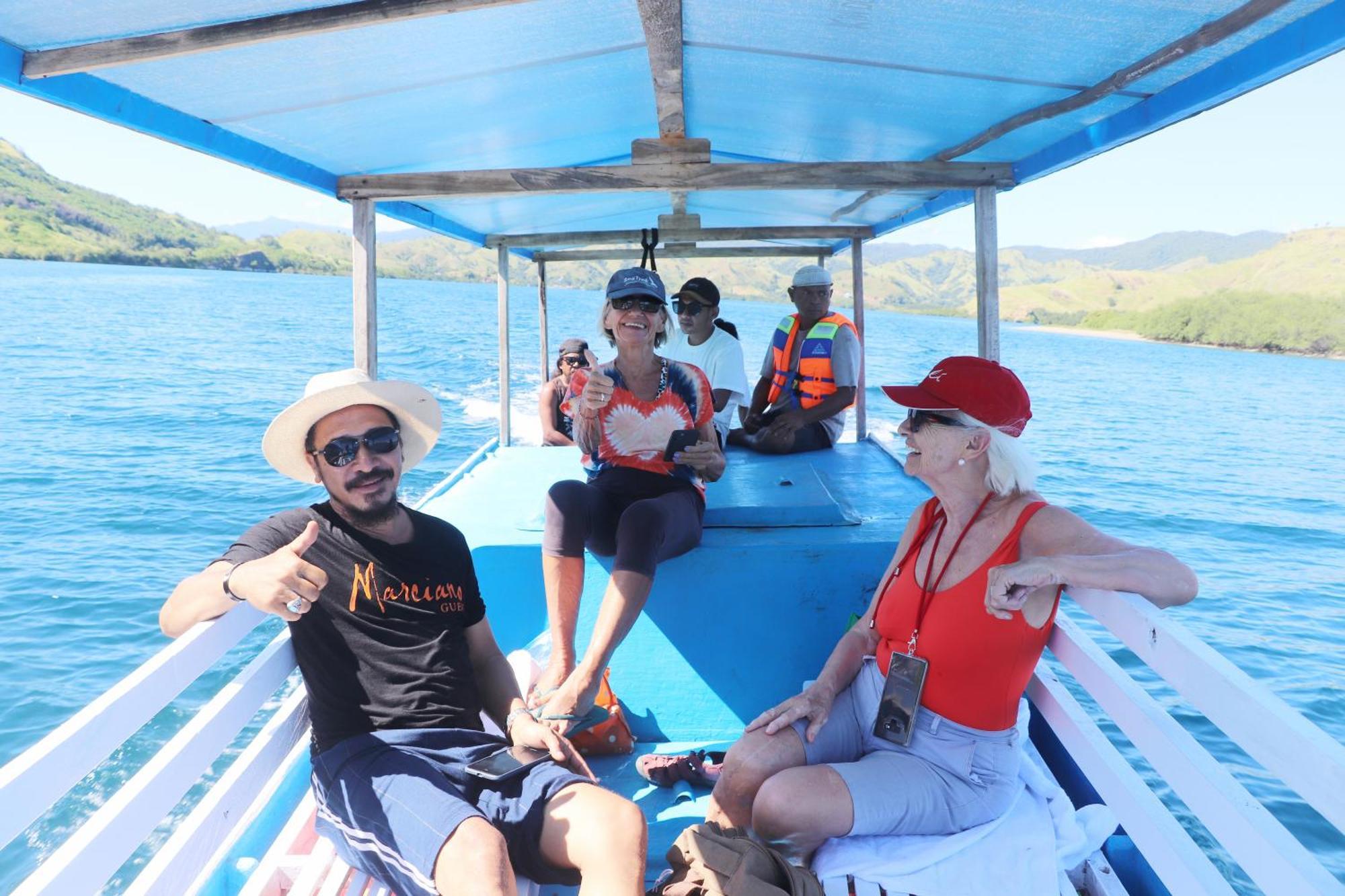 Loca Lobo Lodges Riung, Flores Exterior photo